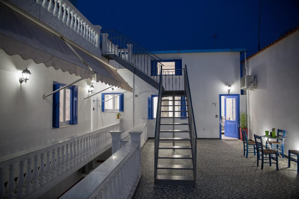 Aimou Suites Apartment in Pireas