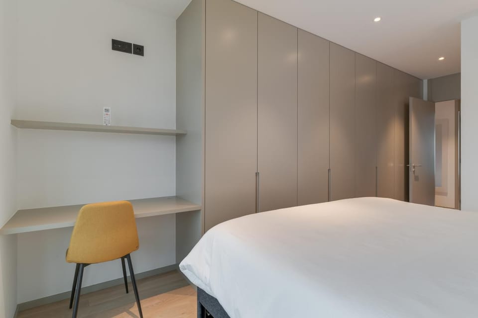 Bed, Photo of the whole room, Bedroom, wardrobe