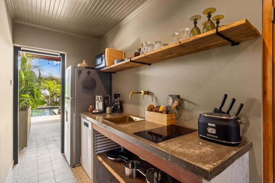 Bali Suites - Ubud Suite Apartment in Jan Thiel