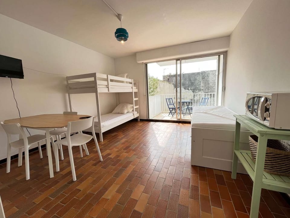 Résidence Le Vidourle - Studio 4 couchages au centre du Grau du Roi MAE-0973 Apartment in Le Grau-du-Roi