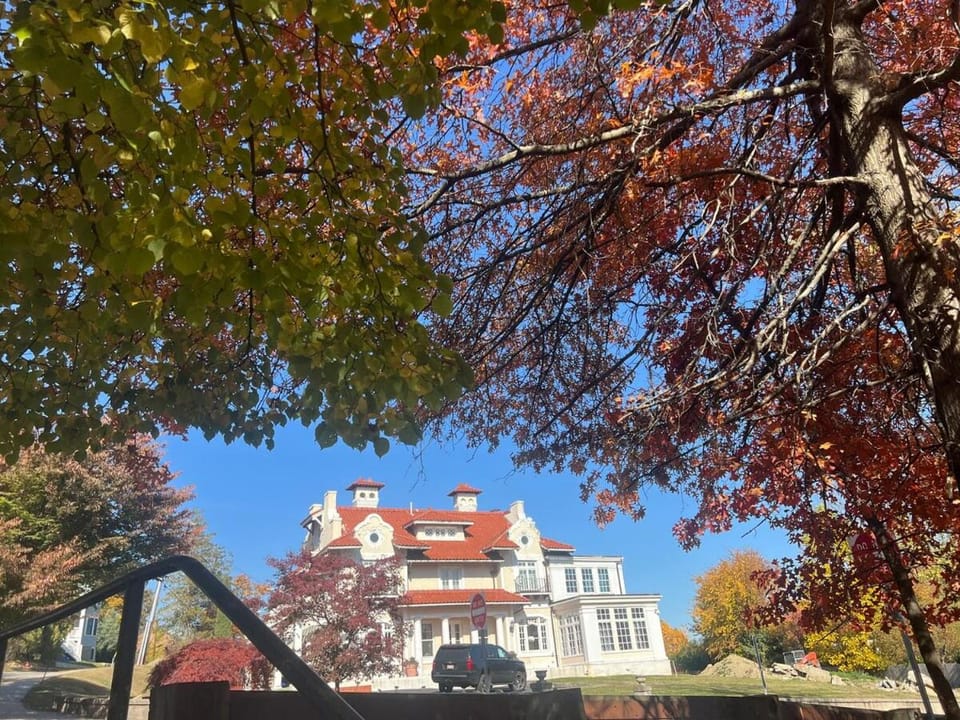 Gorgeous Boston Home str-26-7 Villa in Chestnut Hill