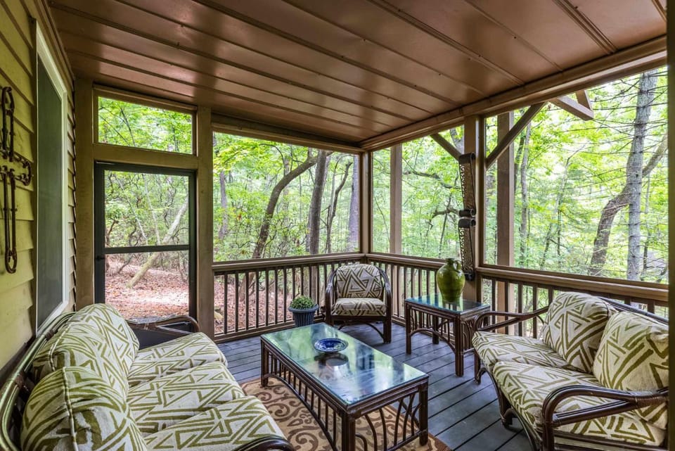 Treescape - A family friendly cabin adventure Cabin in Georgia