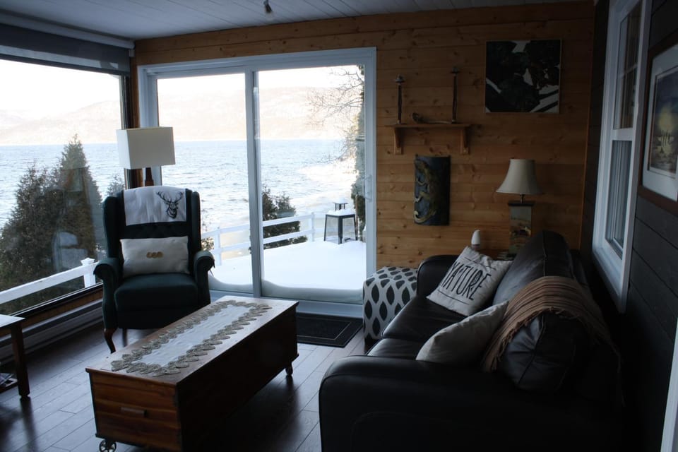 Seating area, River view