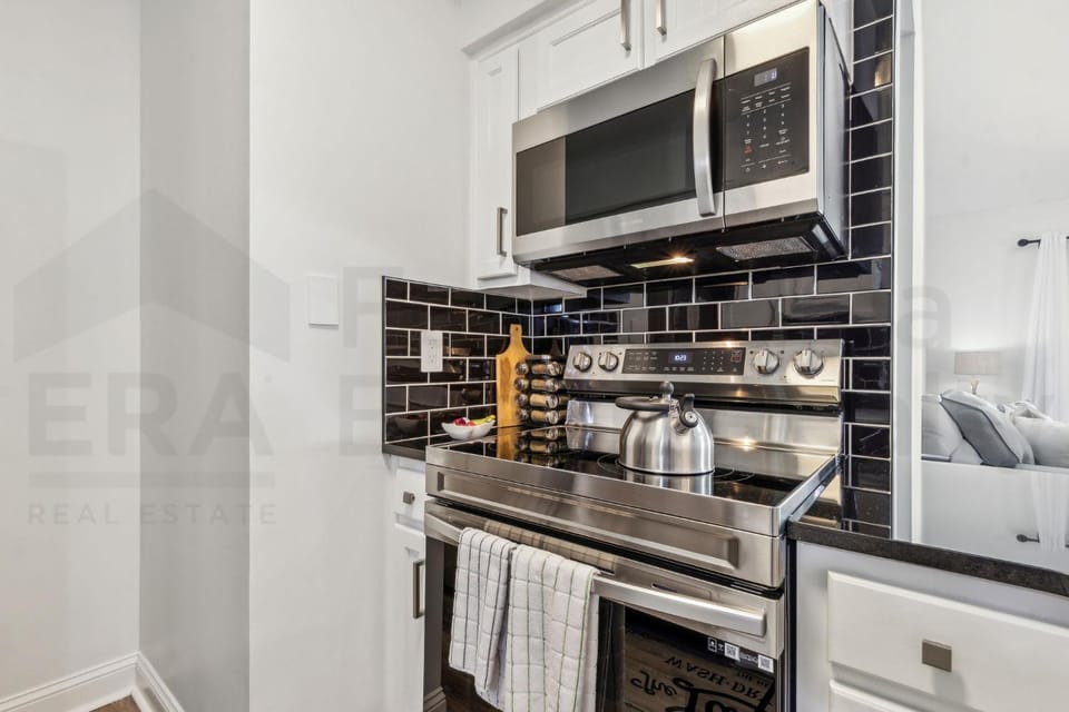 Experience tranquility at 2585 Forest Ridge, a charming 2-bedroom retreat of Fernandina Beach House in Fernandina Beach