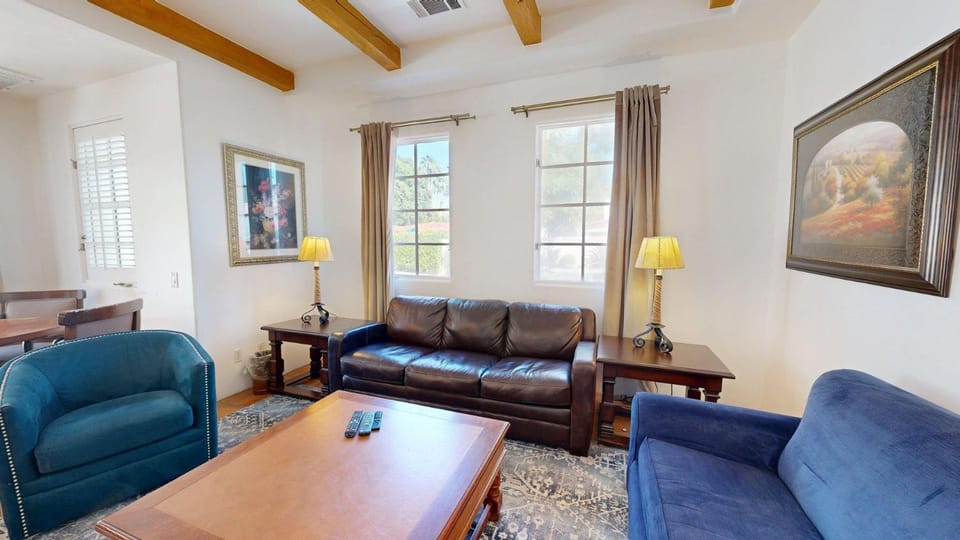 SV253 2BR 3BA Spa Villa with Pool Access & Views Apartment in Indian Wells