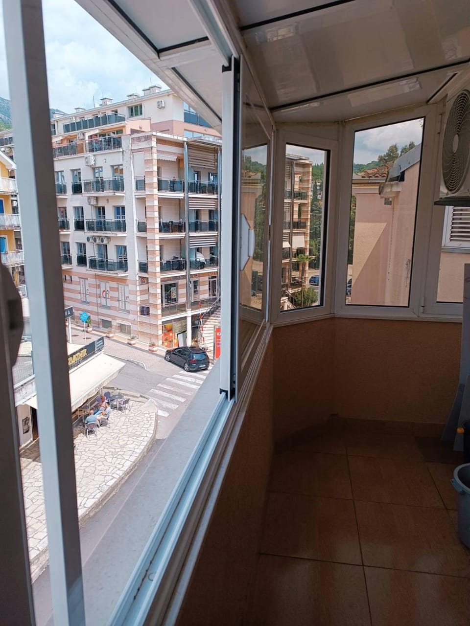 Balcony/Terrace, City view