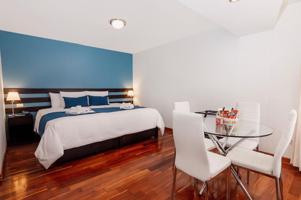 Dining area, Bedroom