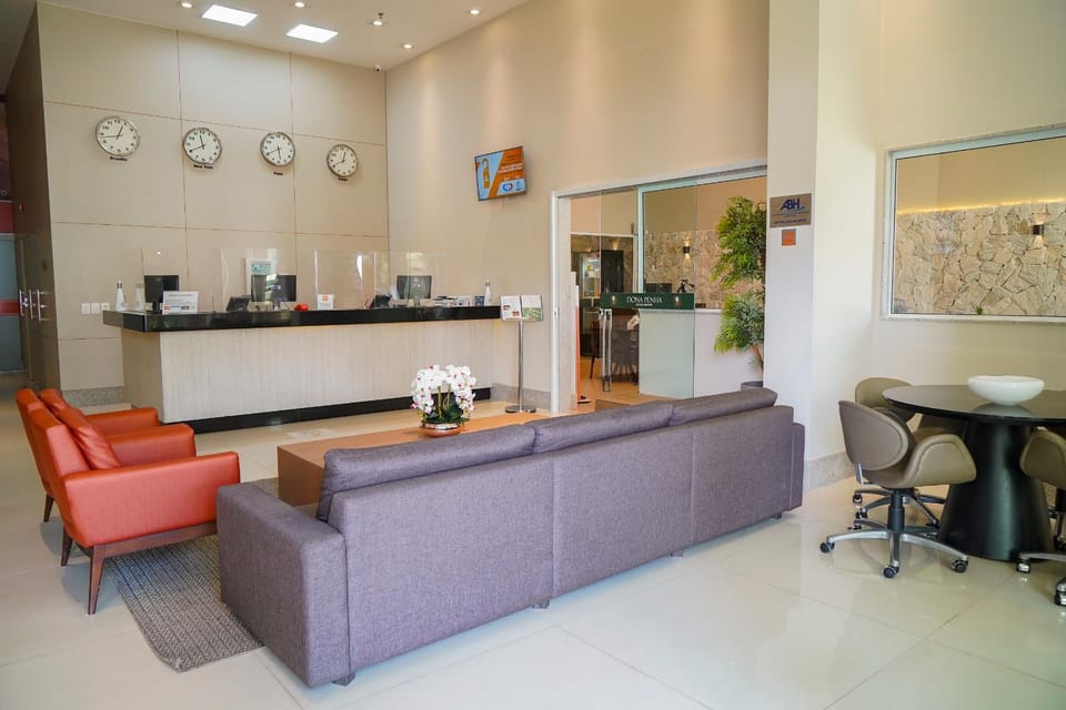 Lobby or reception, Lobby or reception, Seating area