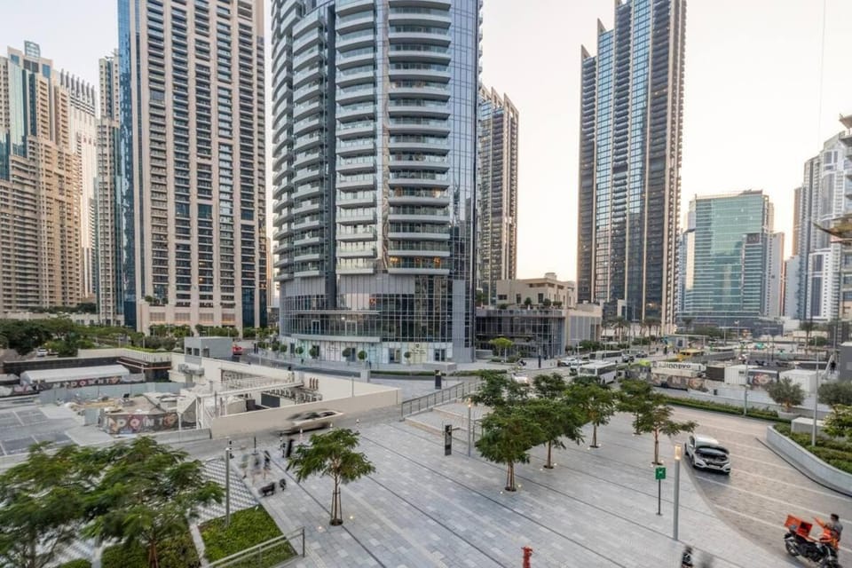 2BR Next to Burj Khalifa& Dubai Mall in Grande Residence Apartment in Dubai