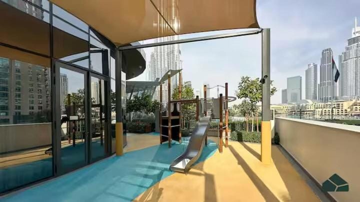 2BR Next to Burj Khalifa& Dubai Mall in Grande Residence Apartment in Dubai