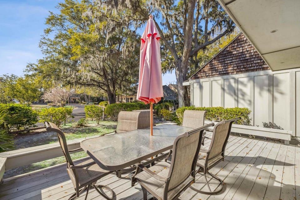 Island Stay Perfect for Adventure & Relaxation House in Hilton Head Island