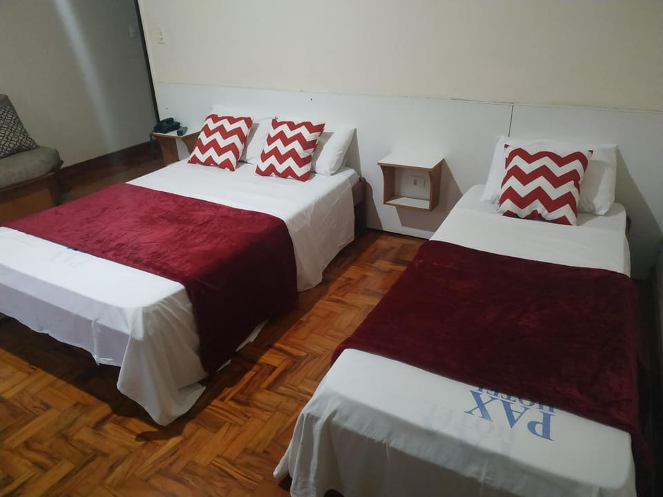 Pax Hotel , próximo da 25 de Março, Brás, Bom Retiro e República Hotel in Sao Paulo City