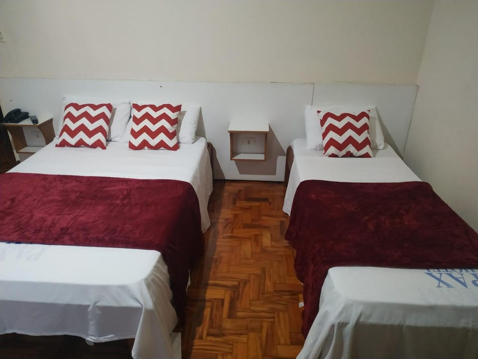 Pax Hotel , próximo da 25 de Março, Brás, Bom Retiro e República Hotel in Sao Paulo City