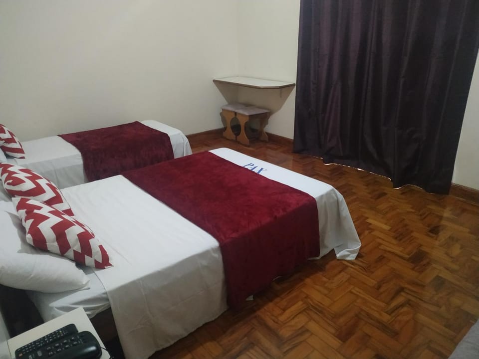 Pax Hotel , próximo da 25 de Março, Brás, Bom Retiro e República Hotel in Sao Paulo City
