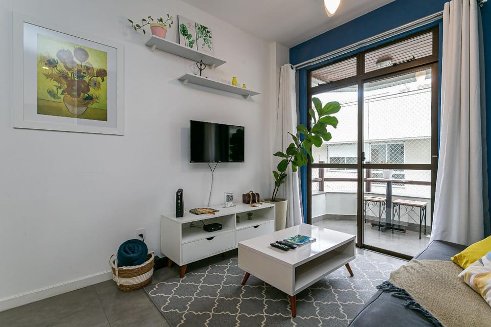 TV and multimedia, Living room, air conditioner