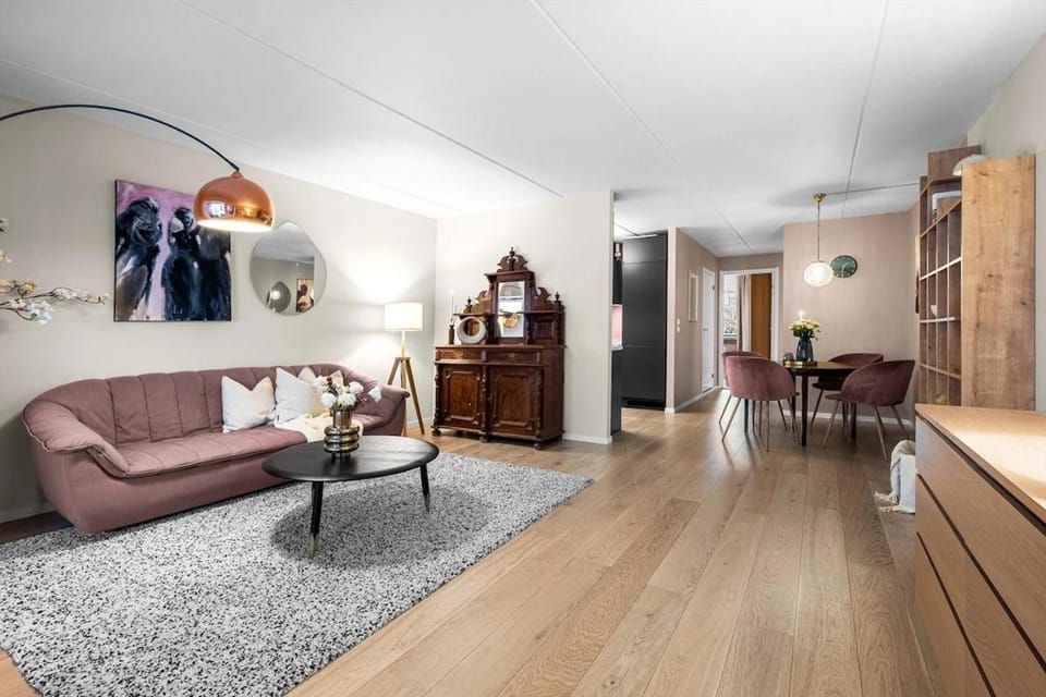 3 Bedrooms - 2 Balconies - Modern - Family Friendly Apartment in Oslo