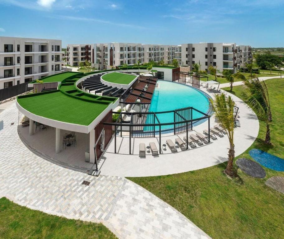 Vista Cana, Punta cana Paradise Pool & Lake Condo Apartment in Punta Cana