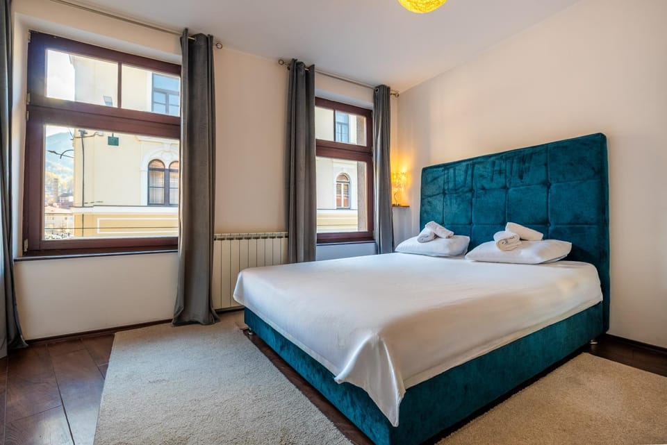 Bed, Bedroom, towels, wardrobe
