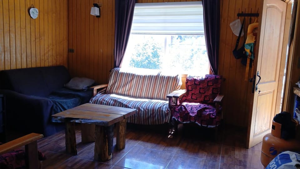 Rosita y Baco House in Los Lagos, Chile