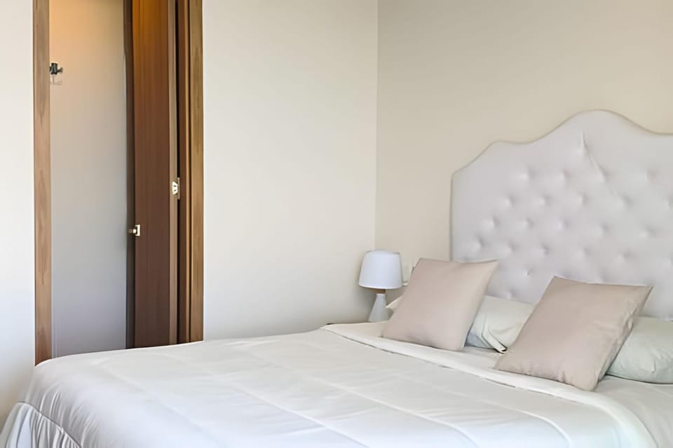 “Luxury Top Floor with Direct Beach Access” Apartment in Bolivar