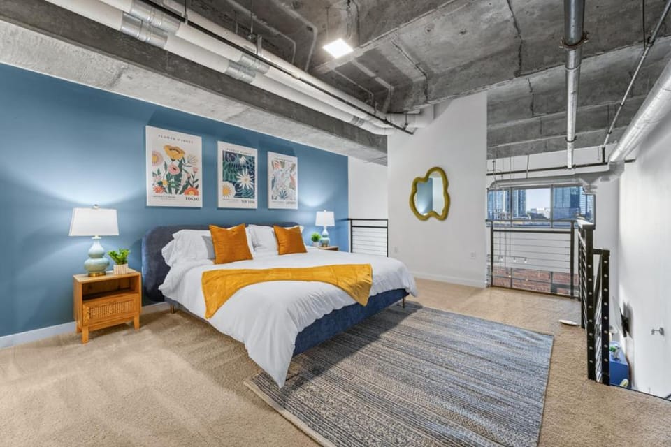 Bed, Bedroom