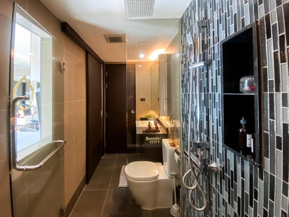 Tropical Urban 43 Sqm - Ultra Fast Wifi - Thong Lo Apartment in Bangkok