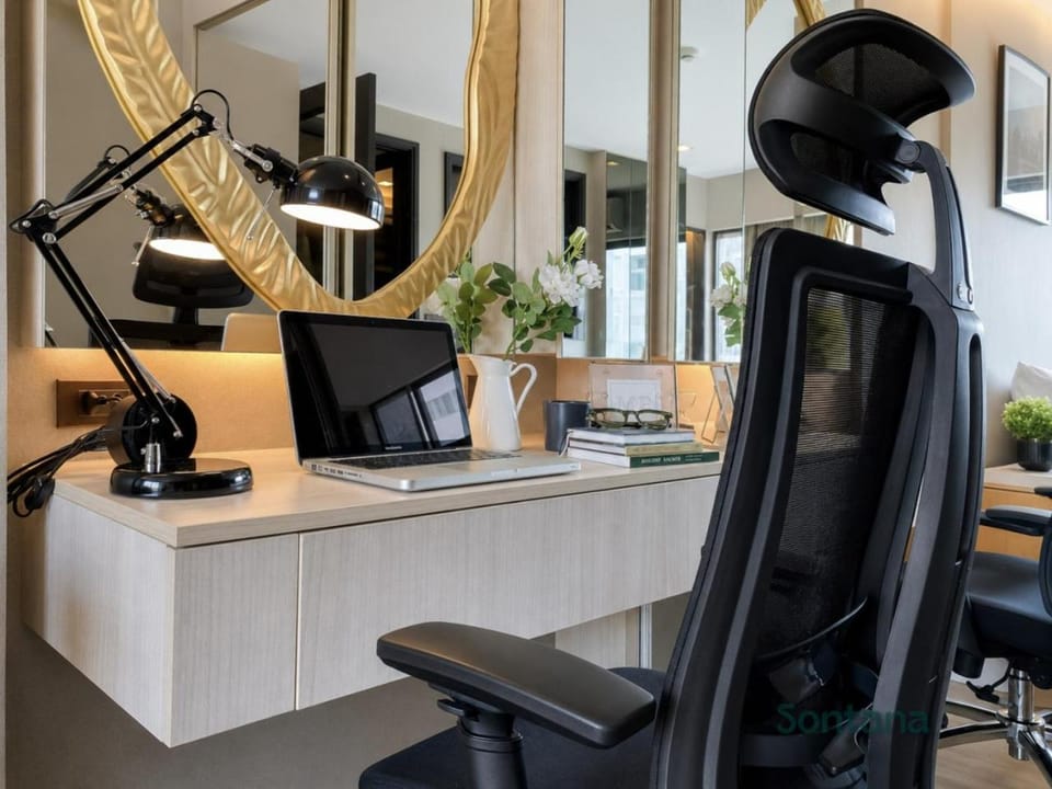 Tropical Urban 43 Sqm - Ultra Fast Wifi - Thong Lo Apartment in Bangkok