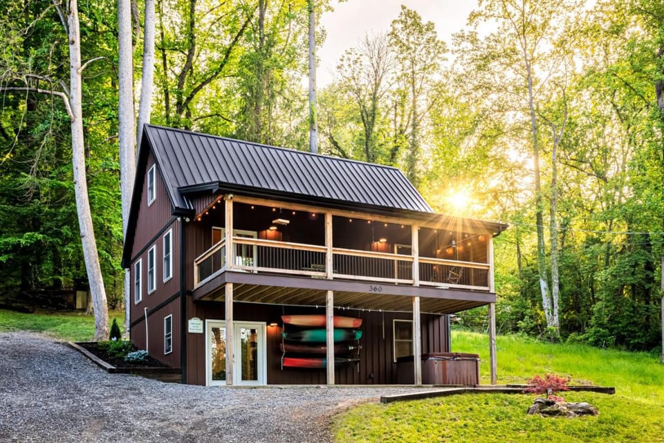 The River Shack kayaks fishing quiet family House in Pennsylvania