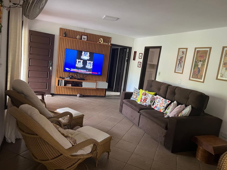 Casa espetacular com 5 quartos 50 metros do mar House in State of Paraná