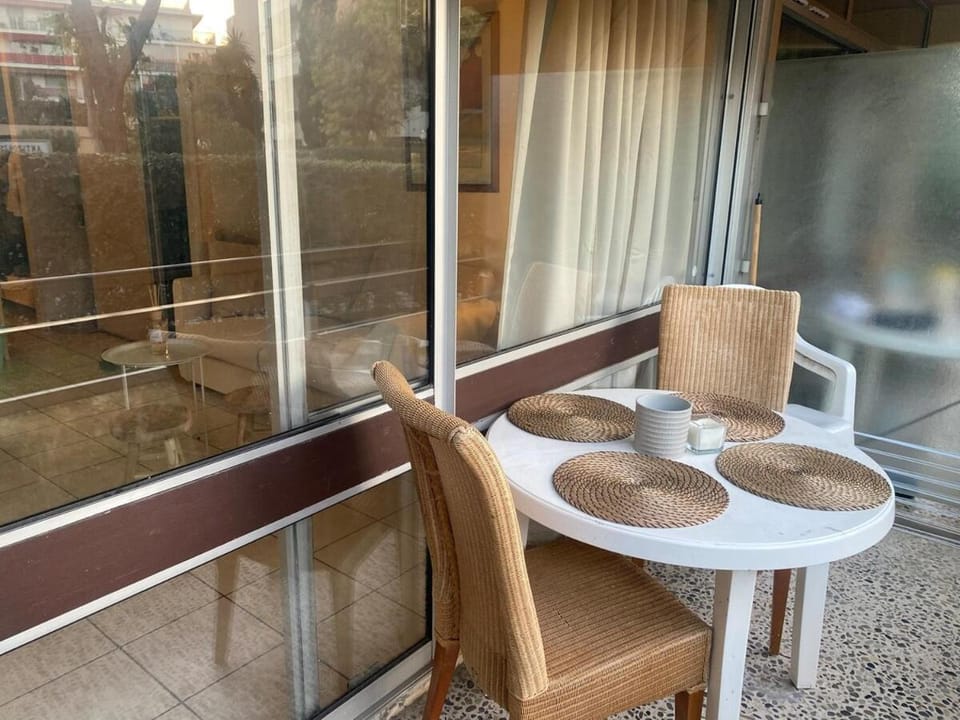 Studio 50M de la mer Apartment in Cagnes-sur-Mer