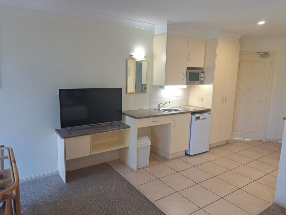 Sawtell Motor Inn Motel in Middle Arm