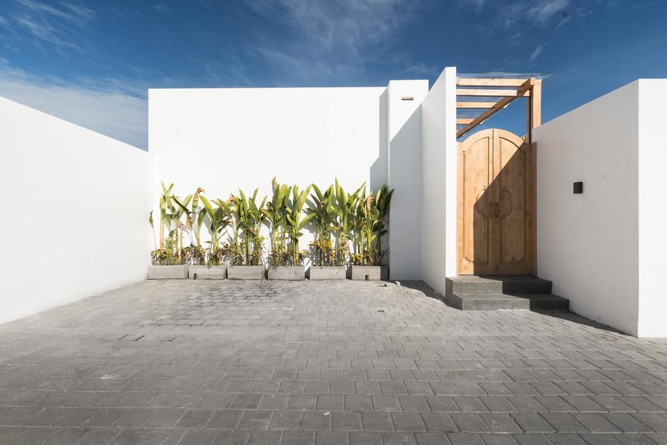 Villa Onyx - Nyang Nyang by Yolla Hospitality Villa in Bali