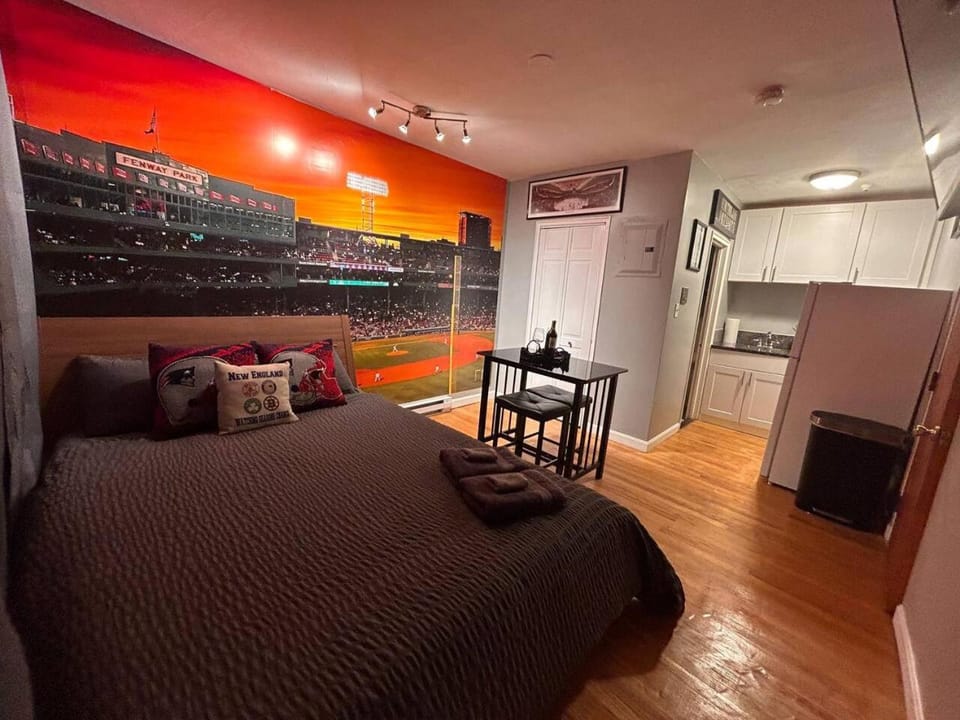 Bed, Kitchen or kitchenette, Living room, Photo of the whole room, Seating area, Dining area, Bedroom