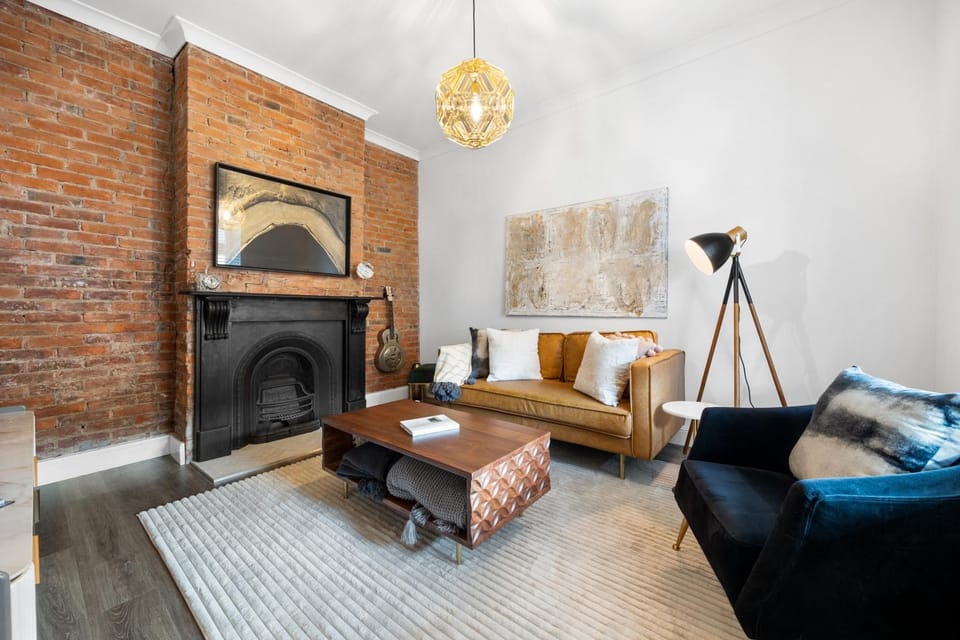 Living room, Photo of the whole room, Seating area