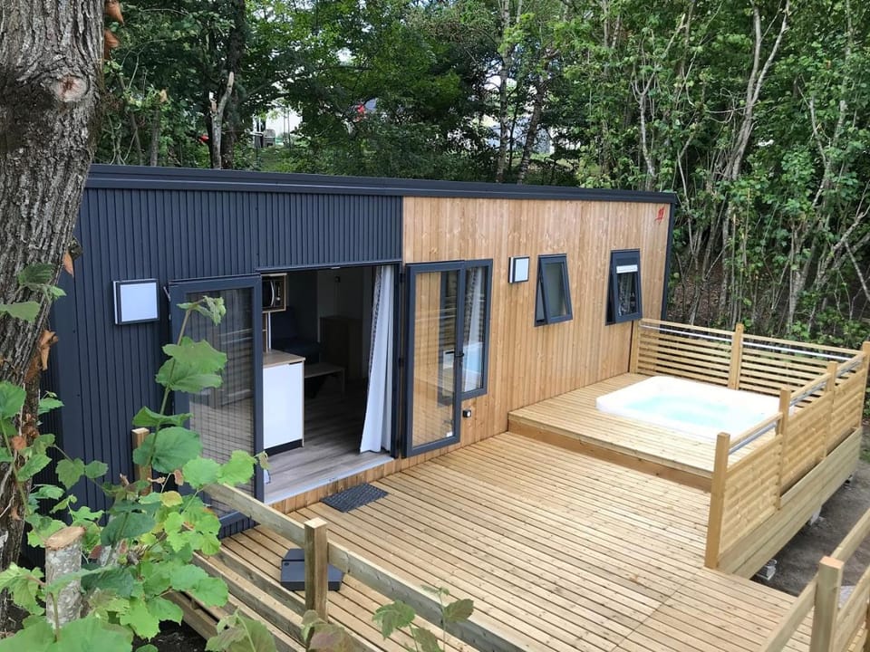 Balcony/Terrace, Garden view