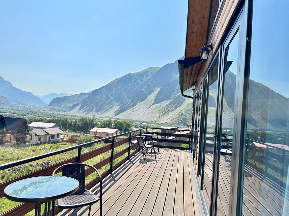 View (from property/room), Mountain view