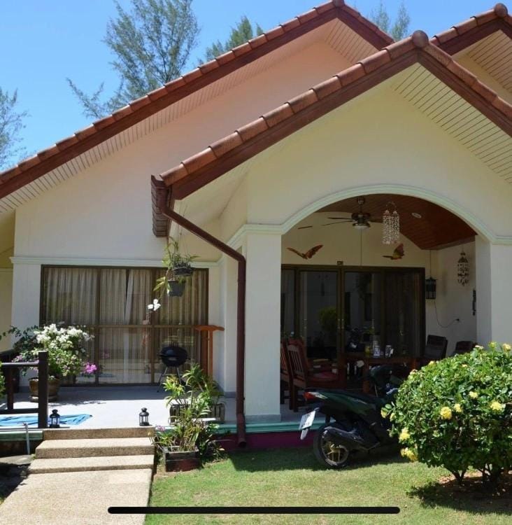 Property building, Patio