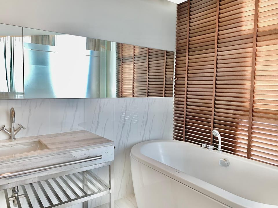 Bathroom, Bath