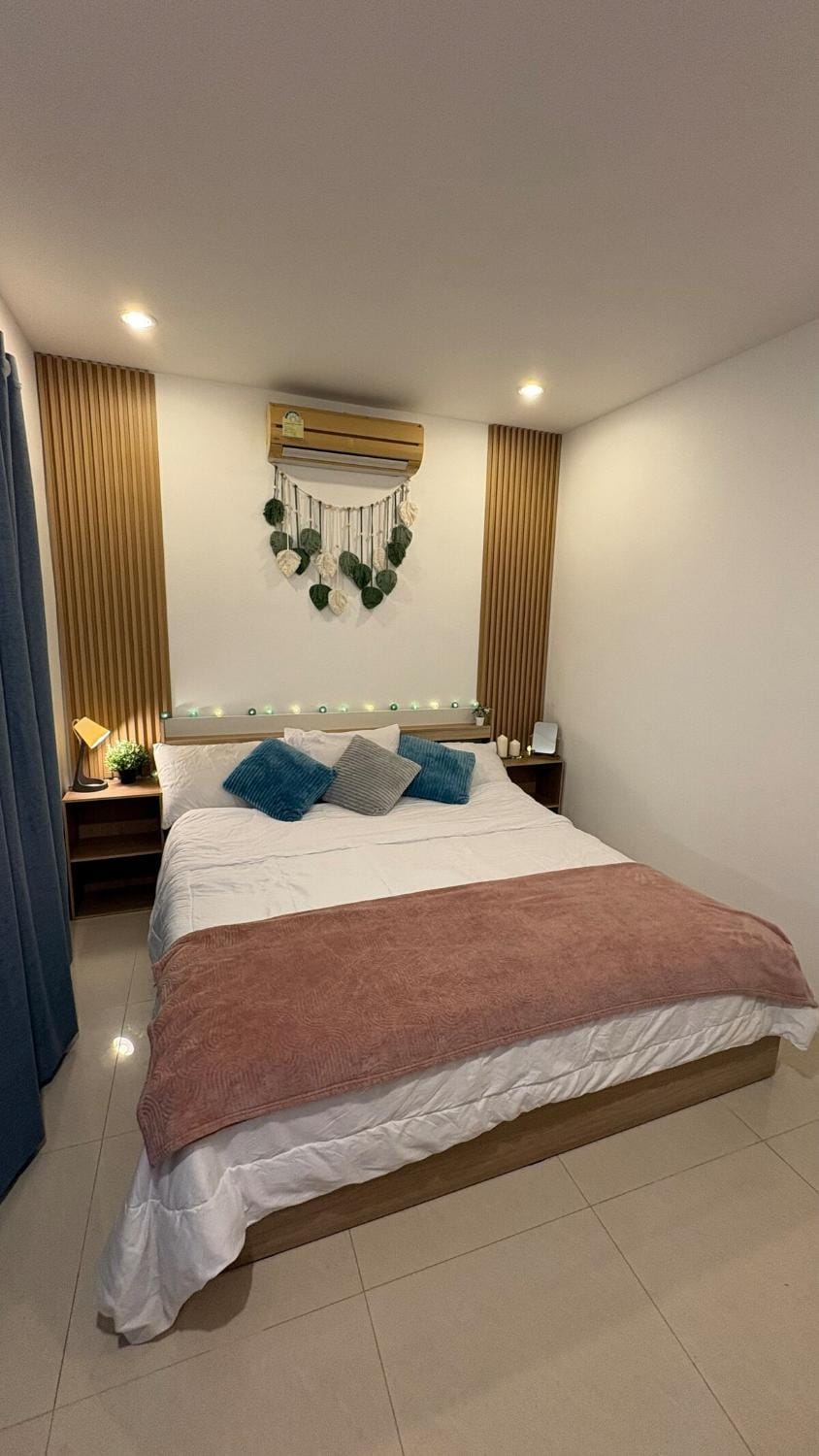 2BR Sea View Apartment Apartment in Laos