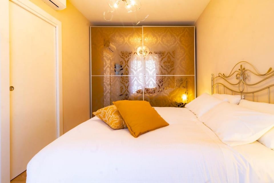 650m from the sea, 8 guests, AC, Wi-Fi Apartment in Civitanova Marche