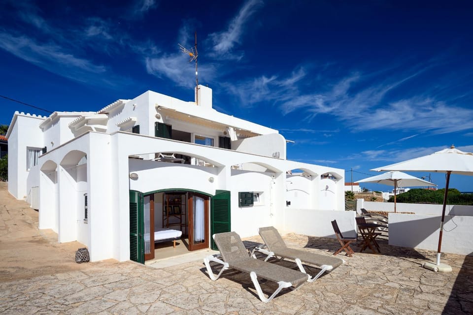 Property building, Bird's eye view, sunbed