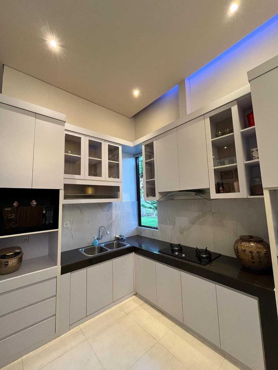 Villa Trisna Penarungan, Singaraja - Bali Villa in Buleleng