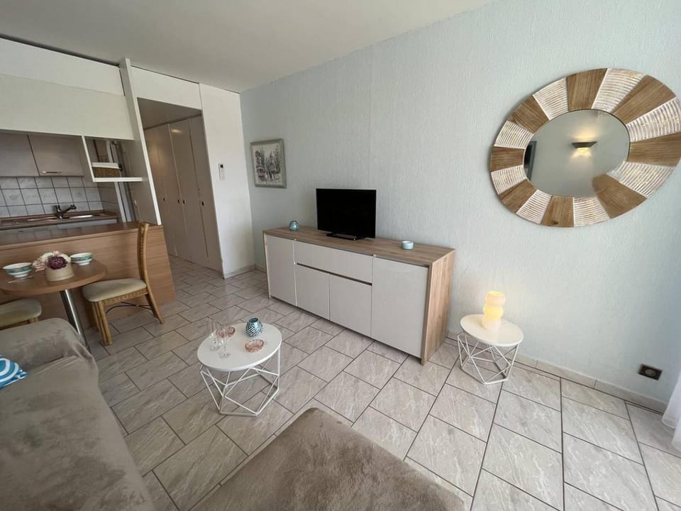 Deux pièces CAP D'AGDE NATURISME CN030-209 Apartment in Agde