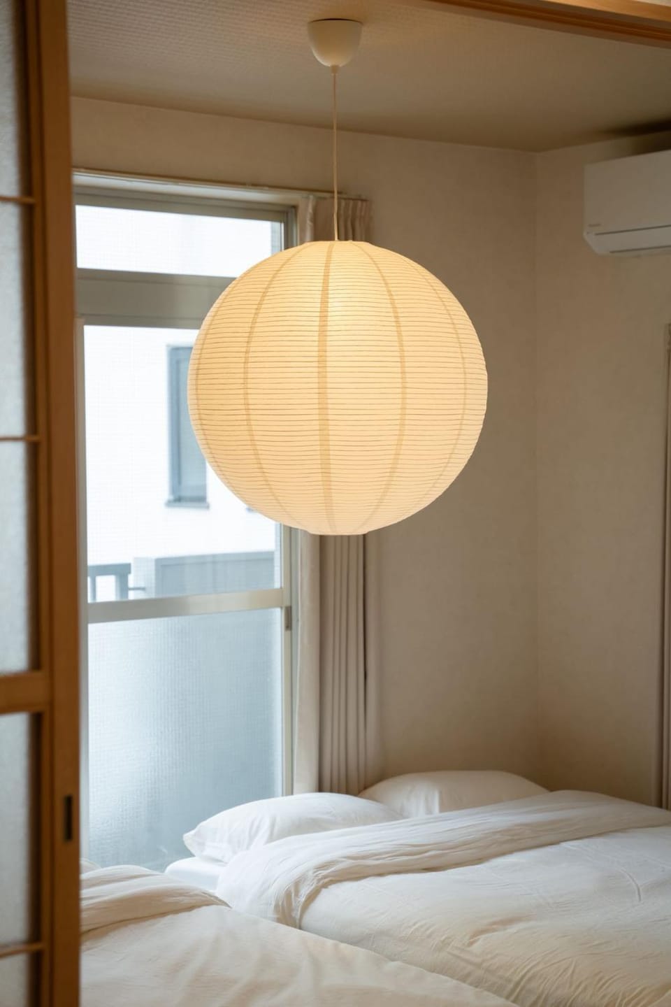 Bedroom, air conditioner