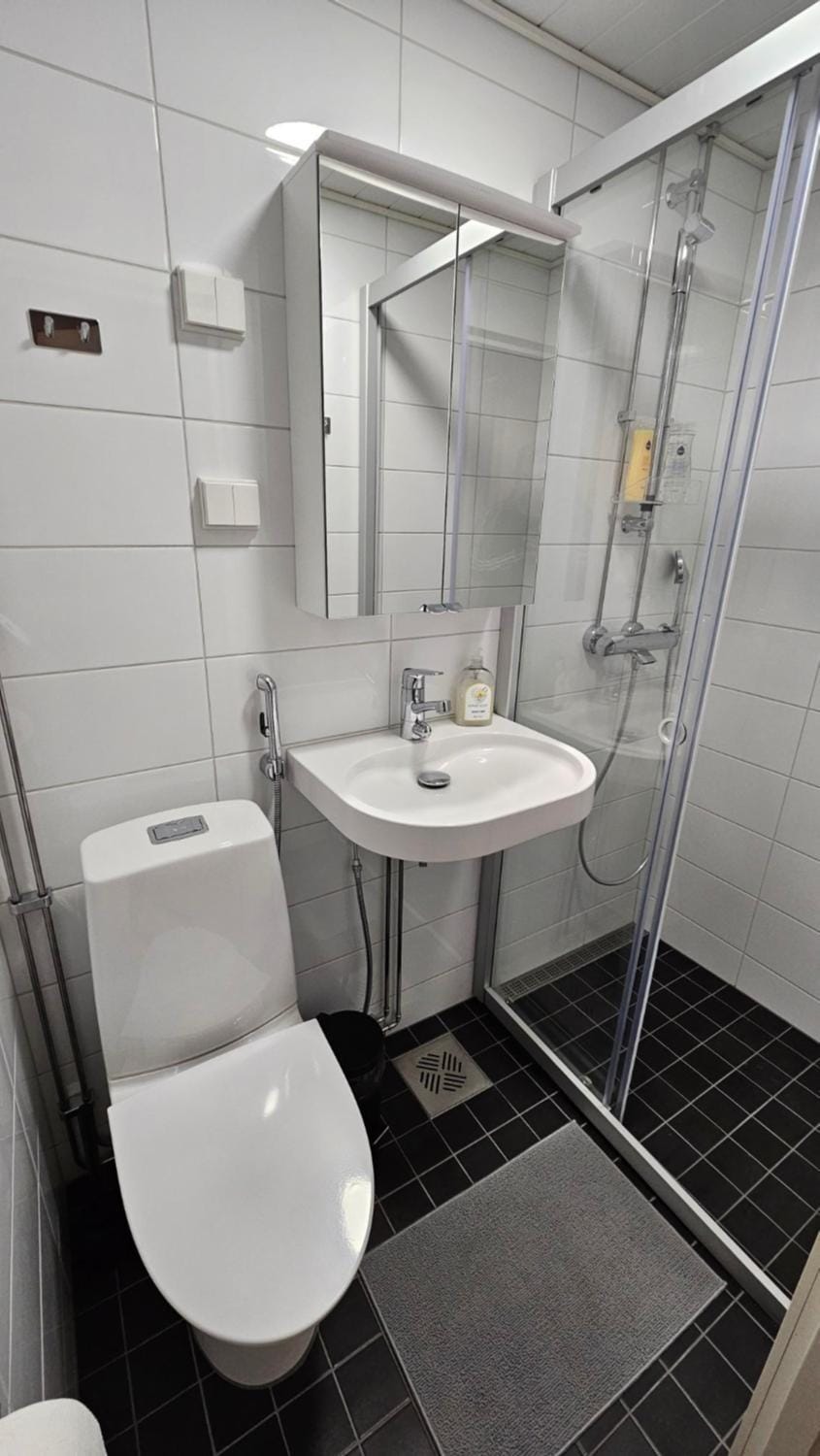 Shower, Toilet, Bathroom