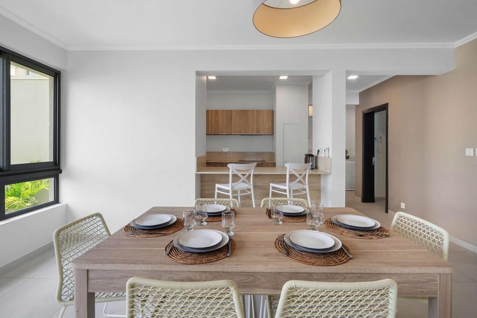 Soma Bay - Incredible Seaside Apartment Apartment in Rivière Noire District, Mauritius