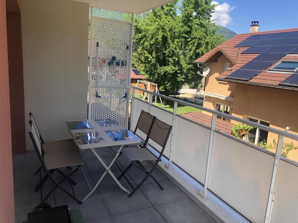 Balcony/Terrace, Dining area
