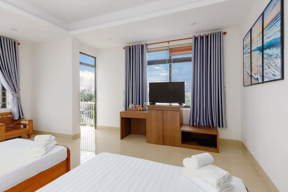 TV and multimedia, Photo of the whole room