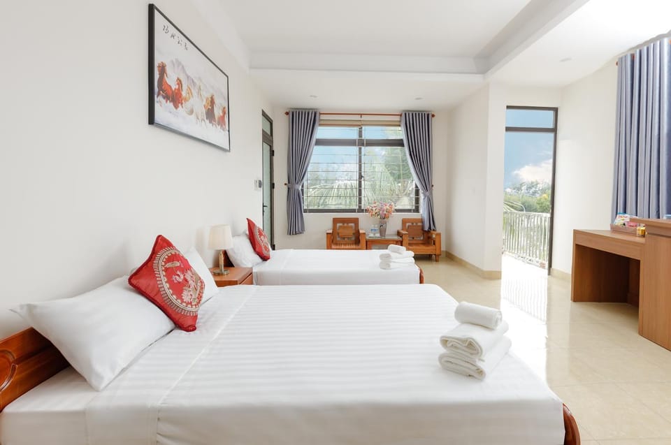 Living room, Bedroom