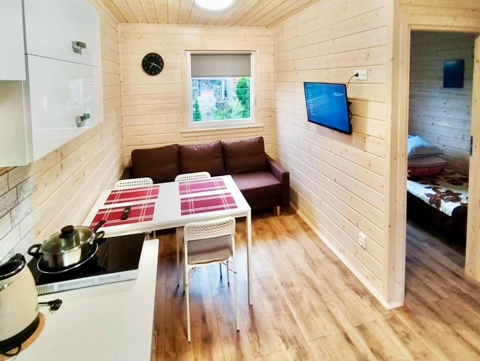 TV and multimedia, Kitchen or kitchenette, Dining area